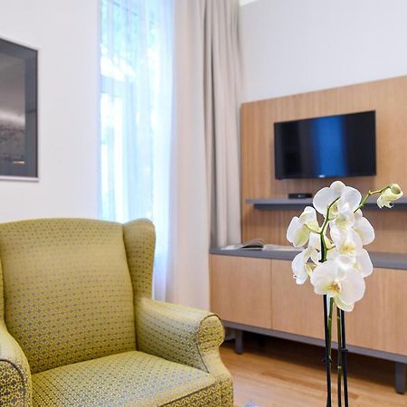 City Centre Chic Apartment Ljubljana 1/4 외부 사진