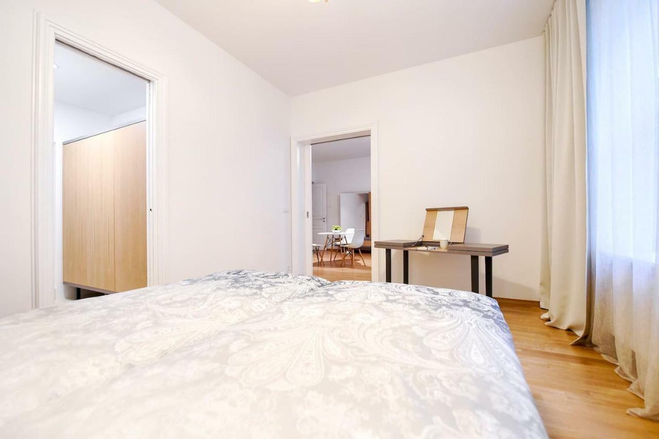 City Centre Chic Apartment Ljubljana 1/4 외부 사진
